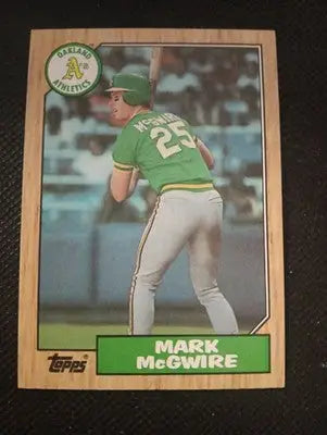1987 Topps - Mark McGwire #366. Athletics. (RC) NRMT+ - Baseball Card Single
