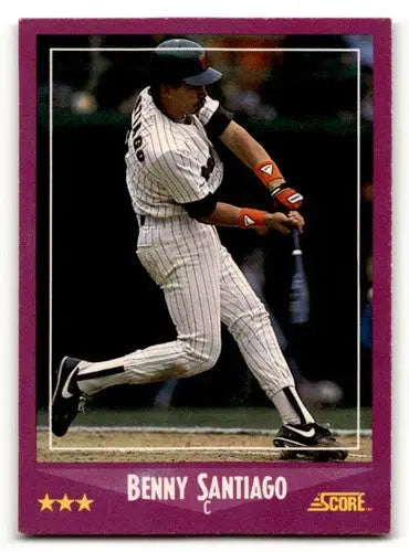 Original gloss 1988 Score Benny Santiago San Diego Padres baseball card image
