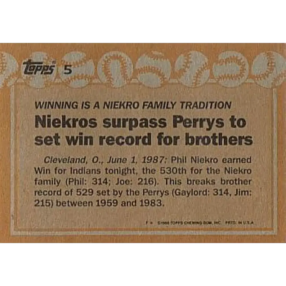 1988 Topps #5 Phil Niekro/Joe Niekro NM-MT Cleveland Indians/Minnesota Twins Baseball Card - Baseball Card Single