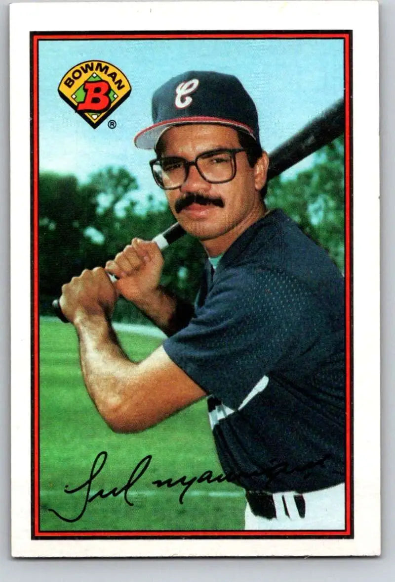 1989 Bowman #66 Fred Manrique NM-MT Chicago White Sox Baseball Card - Baseball Card Single