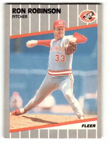 Original gloss Ron Robinson Cincinnati baseball card from 1989 Fleer #169 Robinson Cincinnati Reds