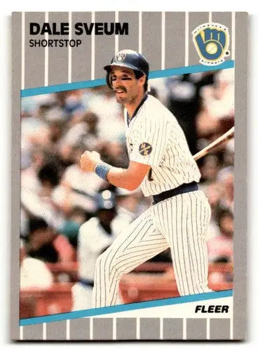 Original gloss Dale Sveum Milwaukee baseball card from 1989 Fleer #198 Milwaukee Brewers