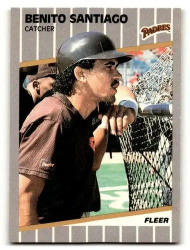 Benito Santiago San Diego Padres baseball card from 1989 Fleer #316