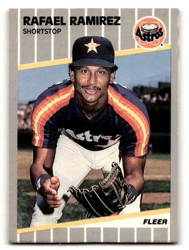Original gloss Rafael Ramirez Houston Houston Astros baseball card 1989 Fleer #365