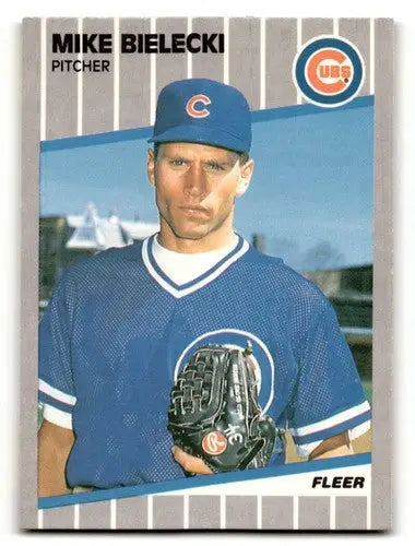 Original gloss Mike Bielecki Chicago baseball card from 1989 Fleer #419 Bielecki Chicago Cubs
