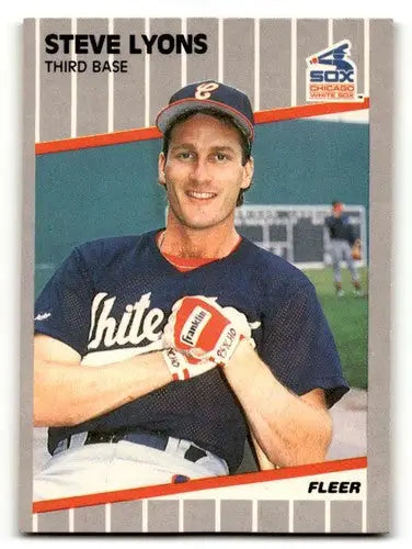Original gloss Steve Lyons Chicago baseball card from 1989 Fleer #502 Lyons Chicago White Sox