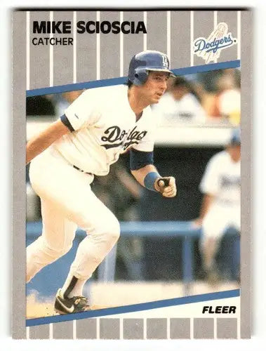 Original gloss 1989 Fleer Mike Scioscia Los Angeles Dodgers baseball card