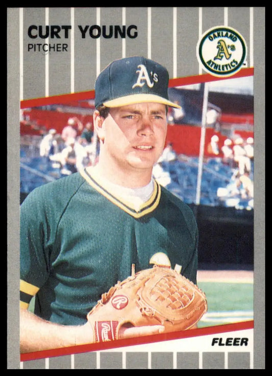 1989 Fleer Curt Young 26 Oakland Athletics NM - Baseball Card Single