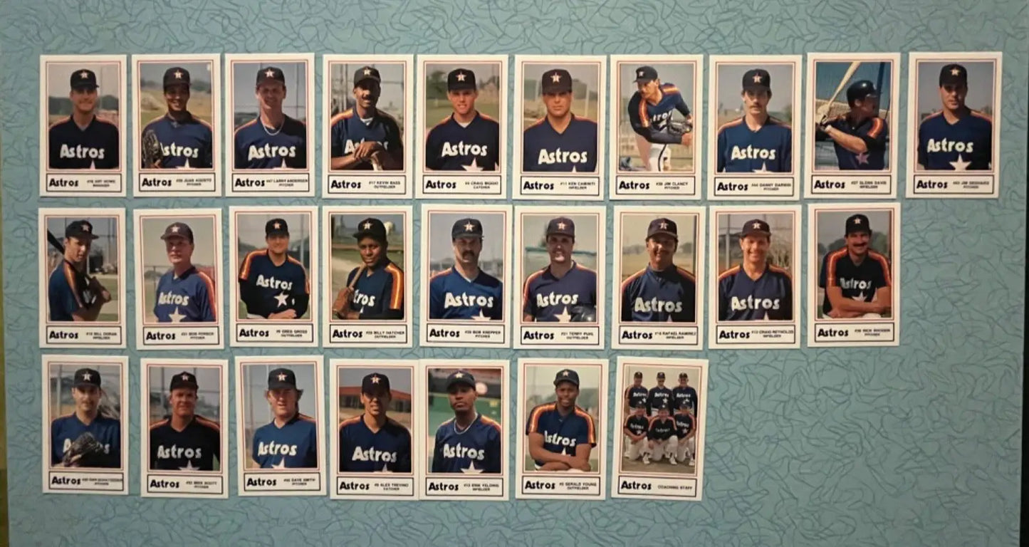 Collection of vintage baseball cards featuring the Houston Astros Craig Biggio card set