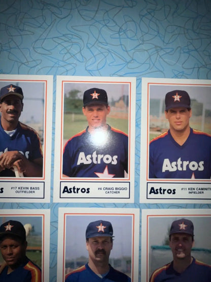 Baseball card collection featuring 1989 Houston Astros Craig Biggio RC HSE Lennox Sportsmedia Card Set