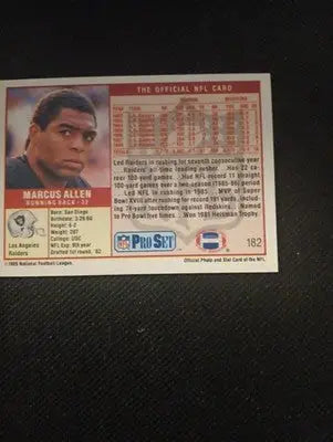 1989 Pro Set - Marcus Allen #182. Raiders. NRMT+