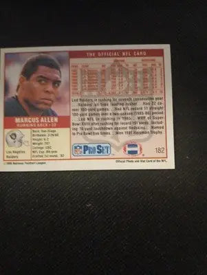 1989 Pro Set - Marcus Allen #182. Raiders. NRMT+