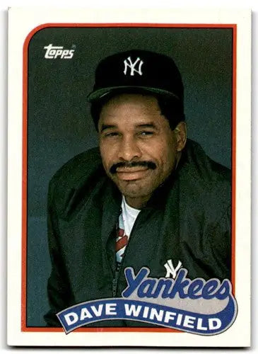 Original gloss 1989 Topps Dave Winfield baseball card featuring Yankees ID 43667
