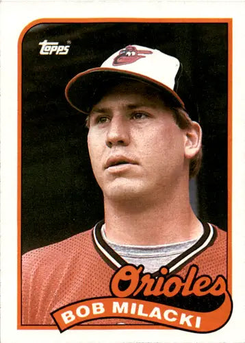 Original gloss 1989 Topps Bob Milacki rookie card in near mint condition