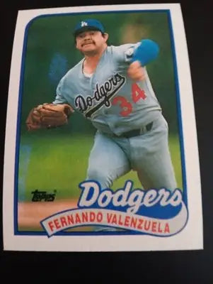 1989 Topps - Fernando Valenzuela #150. LA Dodgers. NRMT+ - Baseball Card Single