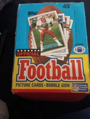 1989 Topps Football - (1) Sealed Wax Pack. NFL. - Football Card Box