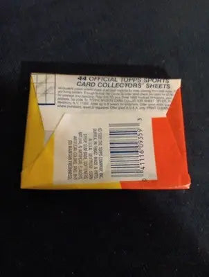 1989 Topps Football - (1) Sealed Wax Pack. NFL. - Football Card Box
