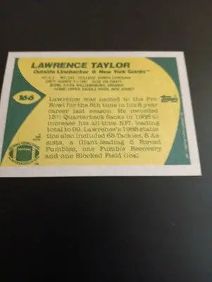 1989 Topps - Lawrence Taylor #166. NY Giants. NRMT+