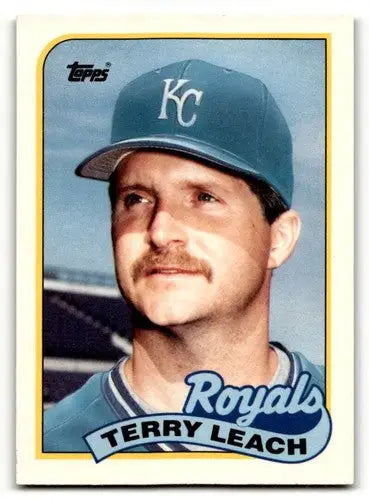 1989 Topps Traded #69T Terry Leach Kansas City Royals Baseball Cards ID:64438 - Baseball Card Single