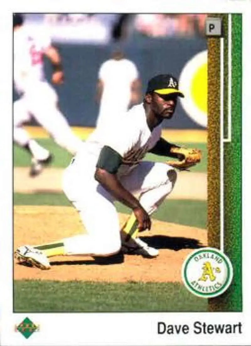 1989 Upper Deck #185 Dave Stewart NM-MT Oakland Athletics Baseball Card - Baseball Card Single