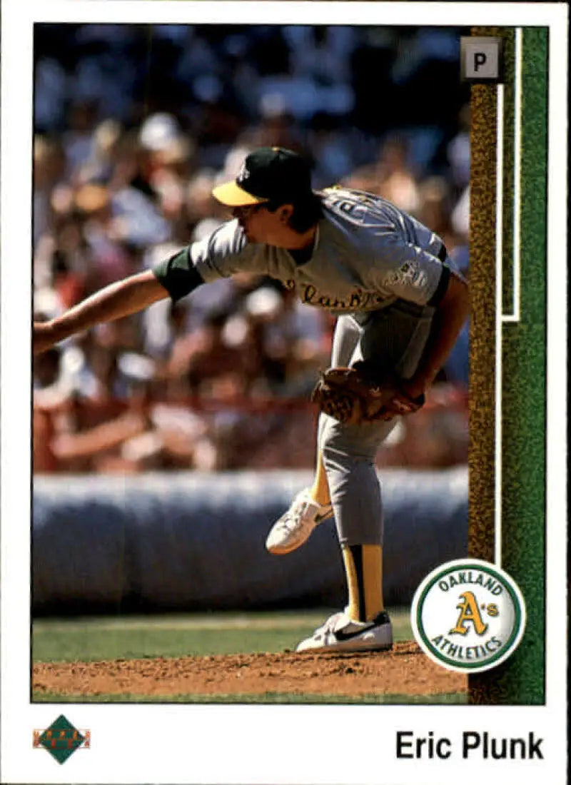 1989 Upper Deck #353 Eric Plunk NM-MT Oakland Athletics Baseball Card - Baseball Card Single