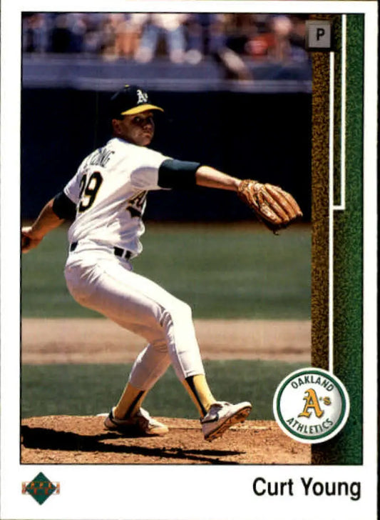 1989 Upper Deck #392 Curt Young NM-MT Oakland Athletics Baseball Card - Baseball Card Single