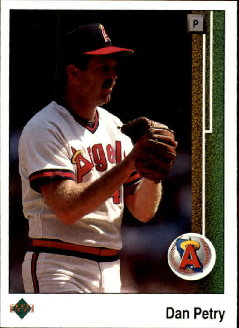 1989 Upper Deck #552 Dan Petry NM-MT California Angels Baseball Card - Baseball Card Single