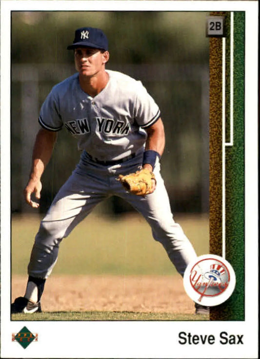 1989 Upper Deck #748 Steve Sax NM-MT New York Yankees Baseball Card - Baseball Card Single