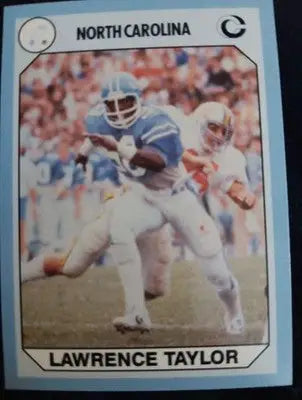 1990 Collegiate Collection NC Tar Heels - Lawrence Taylor #4. NRMT+ - Football Card Single