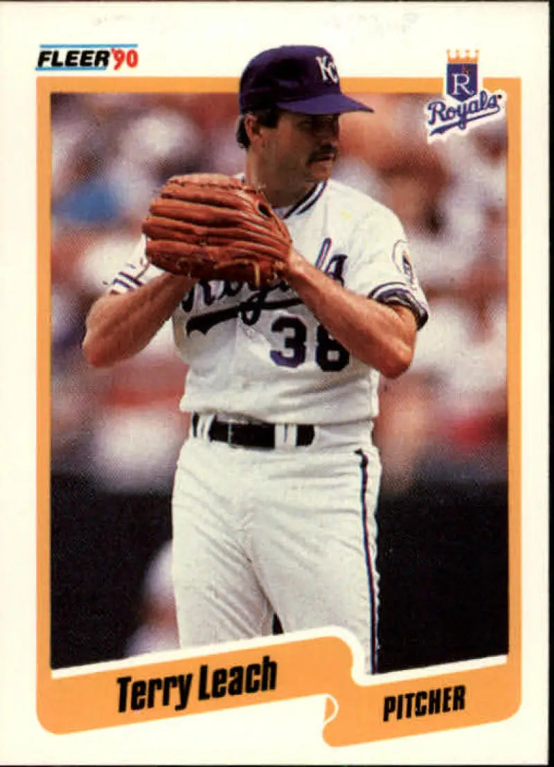 1990 Fleer #111 Terry Leach NM-MT Kansas City Royals Baseball Card - Baseball Card Single