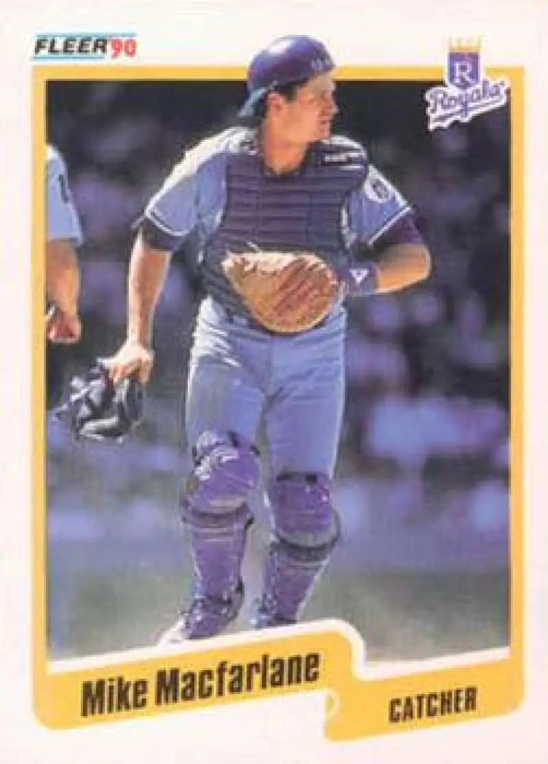 1990 Fleer #114 Mike Macfarlane NM-MT Kansas City Royals Baseball Card - Baseball Card Single