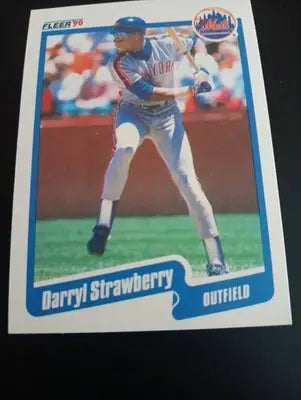 1990 Fleer - Darryl Strawberry #217. NY Mets. NRMT+ - Baseball Card Single