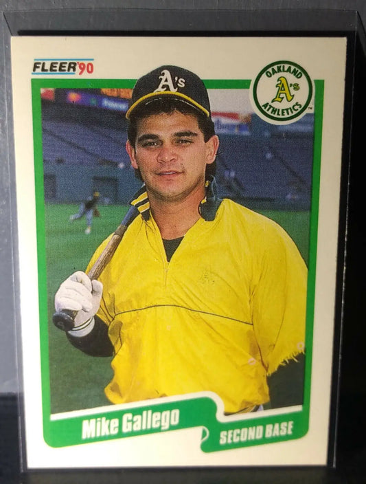 1990 Mike Gallego Fleer Baseball Card #7 - Baseball Card Single