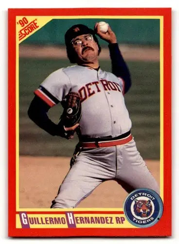 Original gloss baseball card featuring Guillermo Hernandez from 1990 Score #267