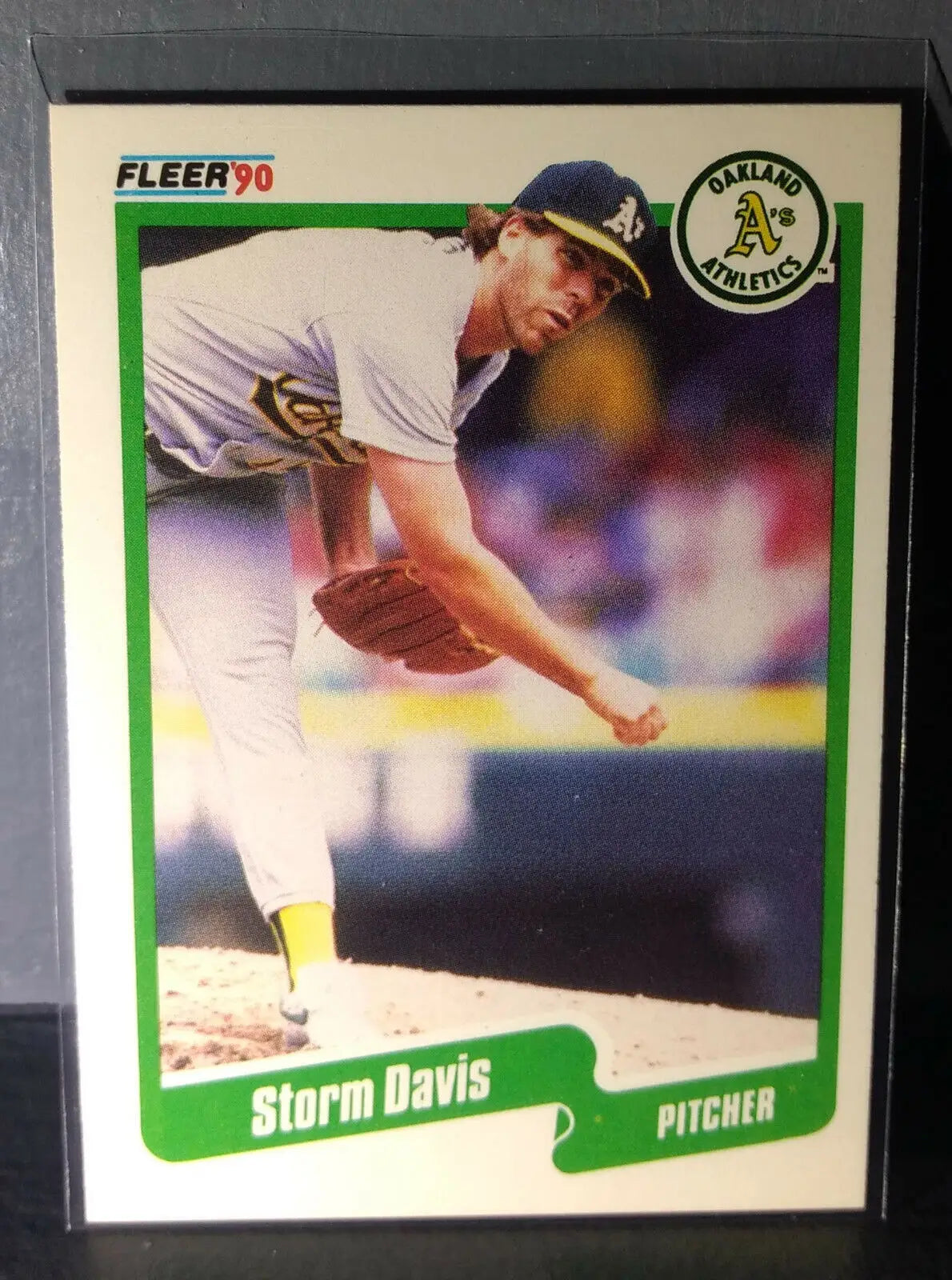 1990 Storm Davis Fleer Baseball Card #5 - Baseball Card Single