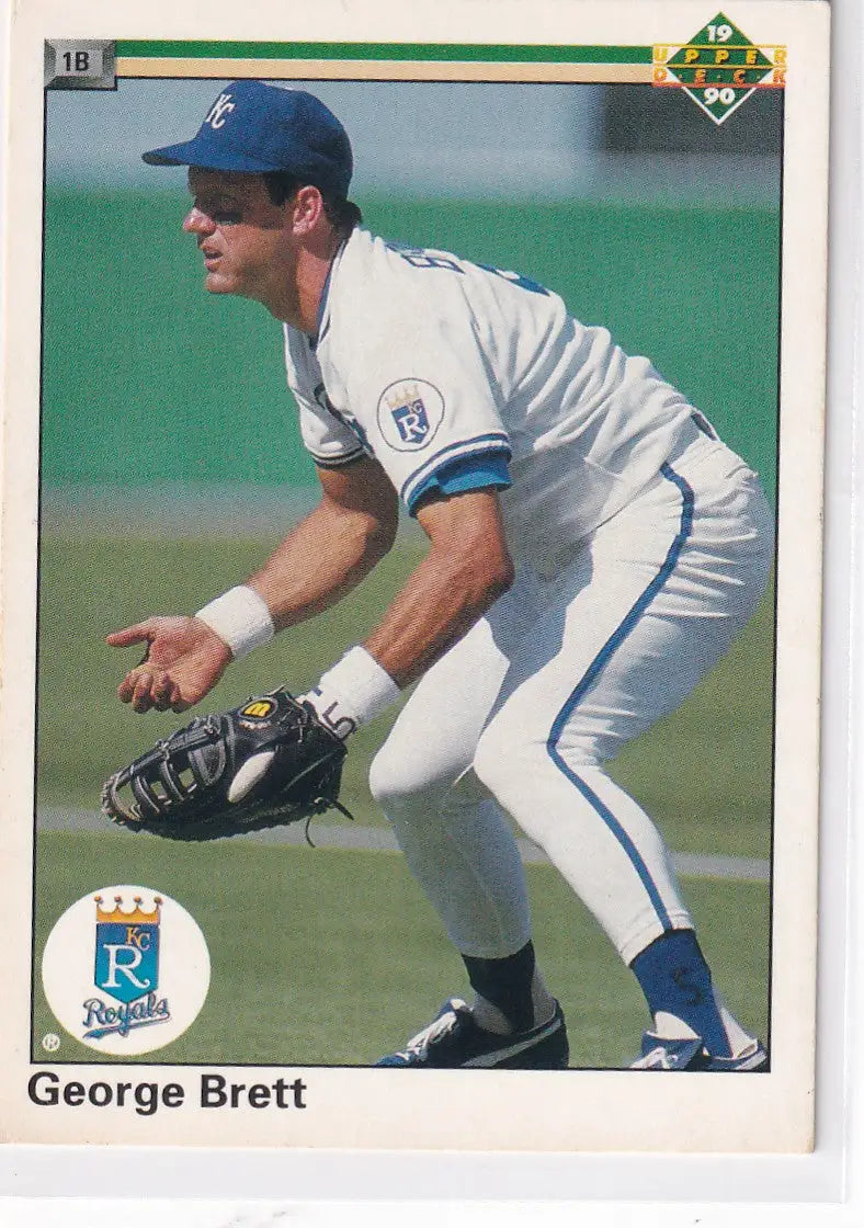 1990 UPPER DECK #124 GEORGE BRETT- KANSAS CITY ROYALS - Baseball Card Single