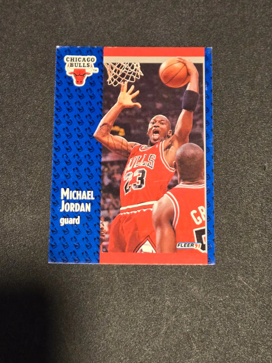 1991-92 Fleer #29 Michael Jordan - Trading Card