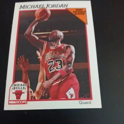 1991-92 NBA Hoops - Michael Jordan #30. Chicago Bulls. NRMT+ - Basketball Card Single