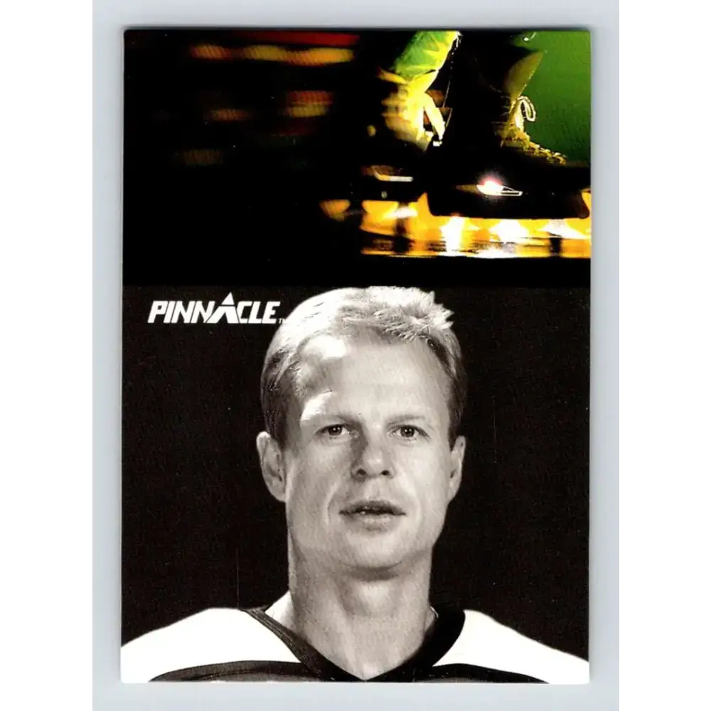 1991-92 Pinnacle #418 Mark Howe SL NM-MT Philadelphia Flyers Hockey Card - Hockey Card Single