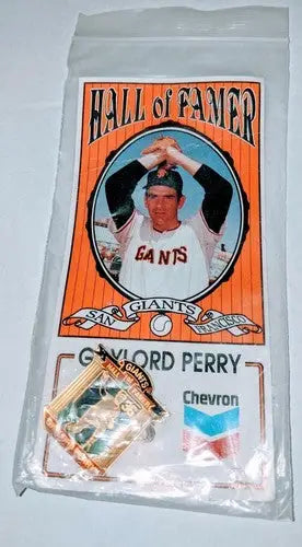 1991 Chevron Gaylord Perry HOF San Francisco Giants Hall Of Famer Gas Pin Back - Sports Memorabilia