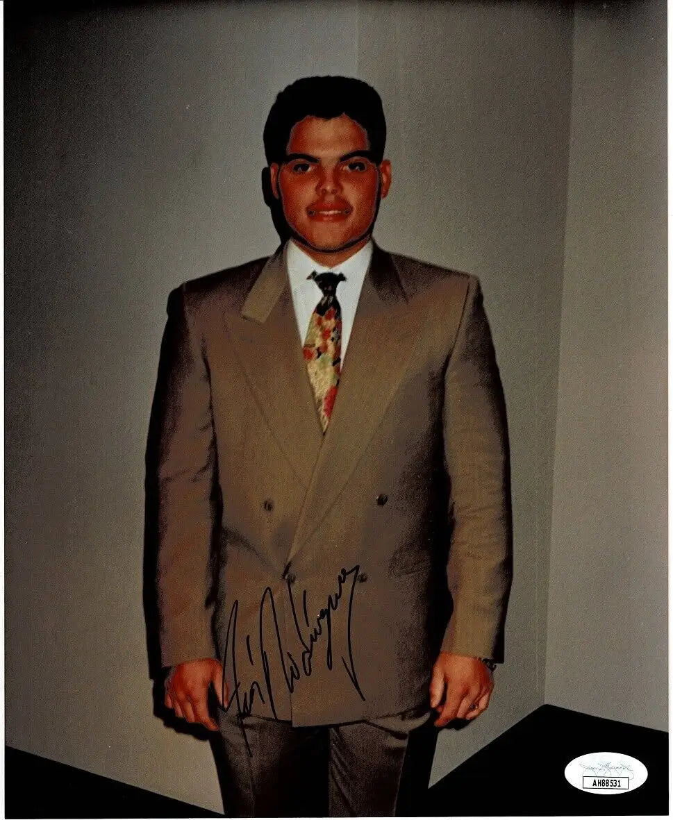 Autographed portrait of Ivan Rodriguez Pudge in suit for HOF Rangers signed photo