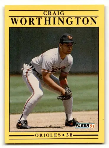 Craig Worthington Baltimore Orioles baseball card from 1991 Fleer series