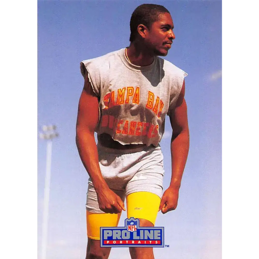 1991 Pro Line Portraits #83 Bruce Hill EX-NM Tampa Bay Buccaneers Football Card - Football Card Single