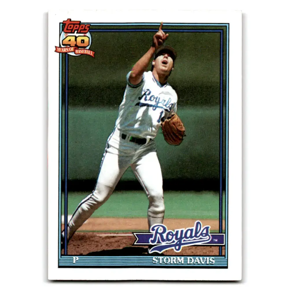 1991 Topps #22 Storm Davis NM-MT Kansas City Royals Baseball Card - Baseball Card Single