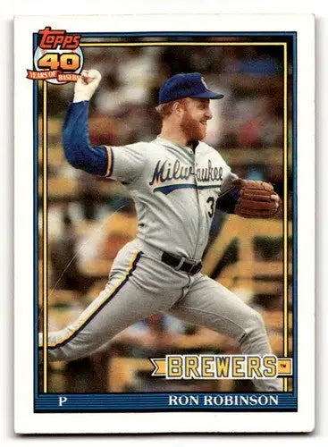 Original gloss 1991 Topps Ron Robinson Milwaukee Brewers baseball card showing Robinson Milwaukee Brewers player