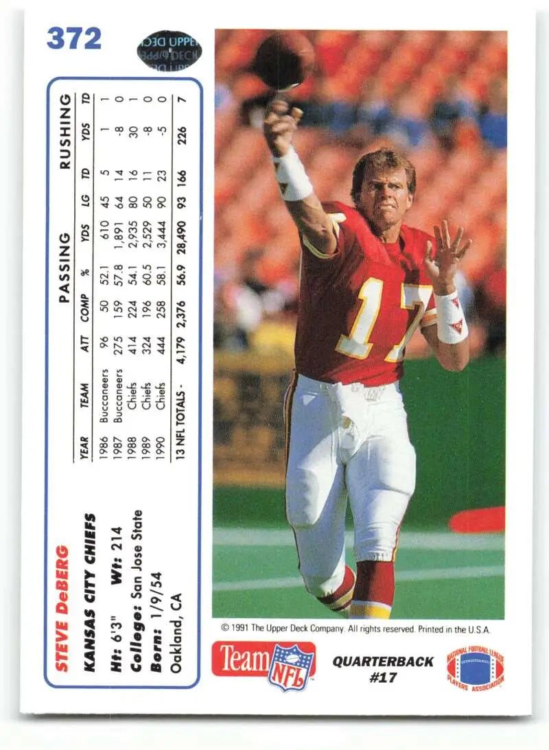 1991 Upper Deck #372 Steve DeBerg NM-MT Kansas City Chiefs Football Card - Football Card Single