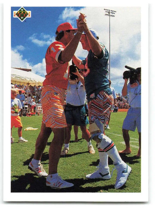 1991 Upper Deck #450 Dan Marino/Steve DeBerg NM-MT Miami Dolphins/Kansas City Chiefs Football Card - Football Card