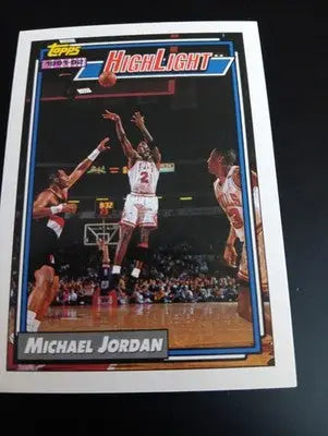 1992-93 Topps - Highlights Michael Jordan #3. Chicago Bulls. NRMT+