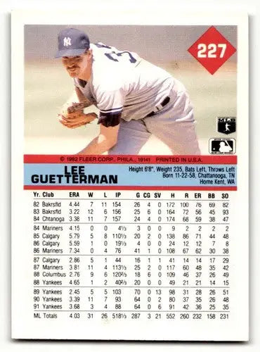 Original gloss Lee Guetterman Yankees baseball cards 1992 Fleer #227 image