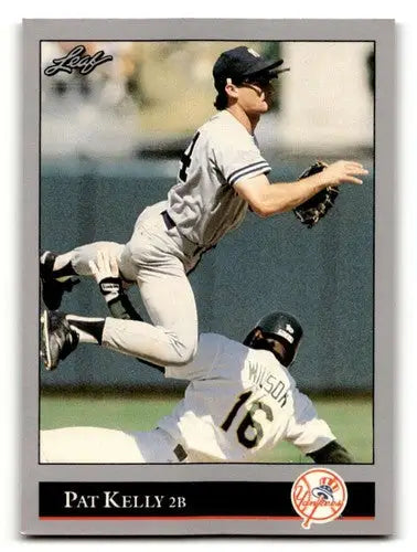 1992 Leaf #104 Pat Kelly New York Yankees Baseball Cards NM Near Min ID:64361 - Baseball Card Single